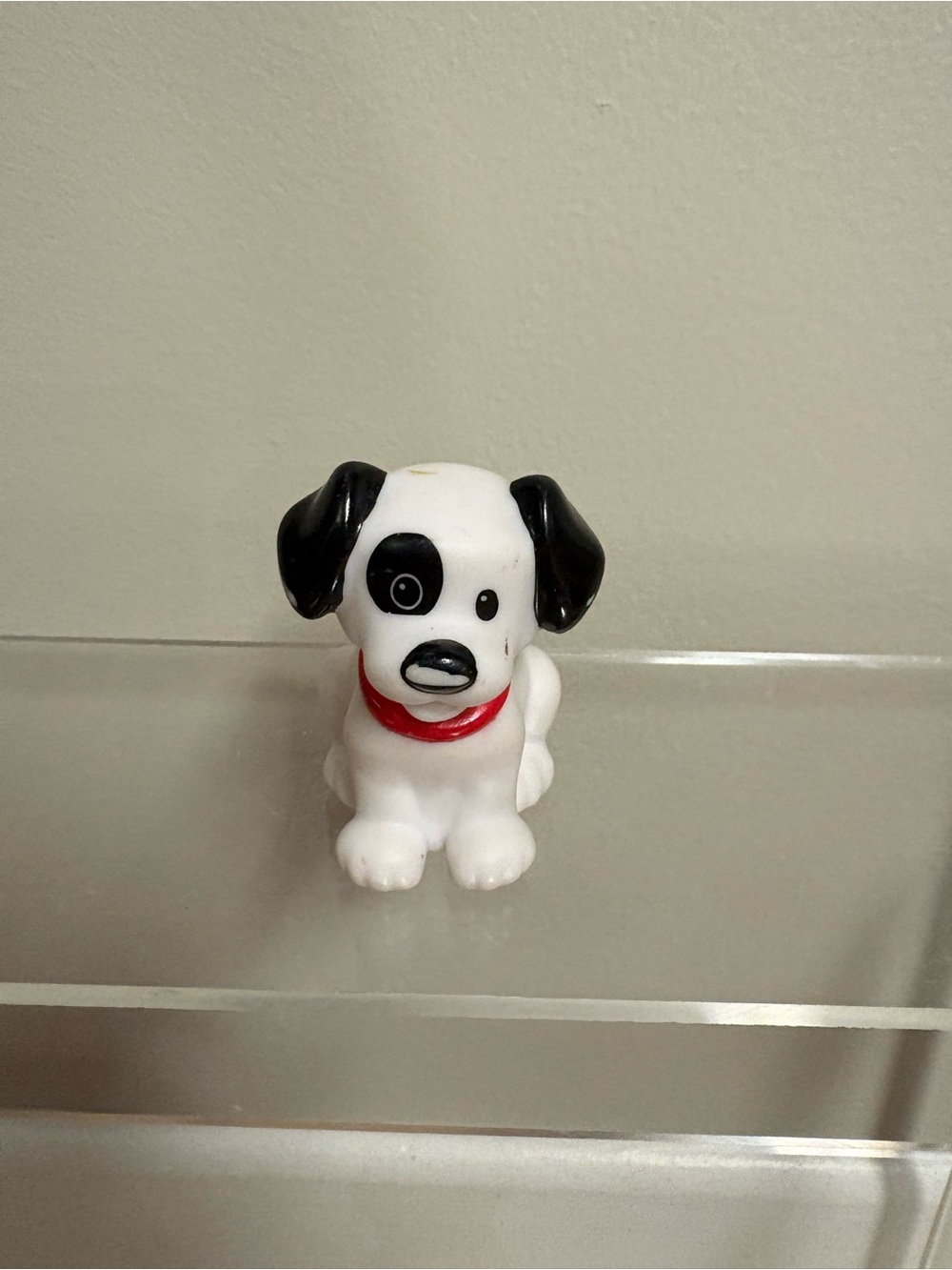 Fisher Price Little People Patch from 101 Dalmatians paint lost on nose